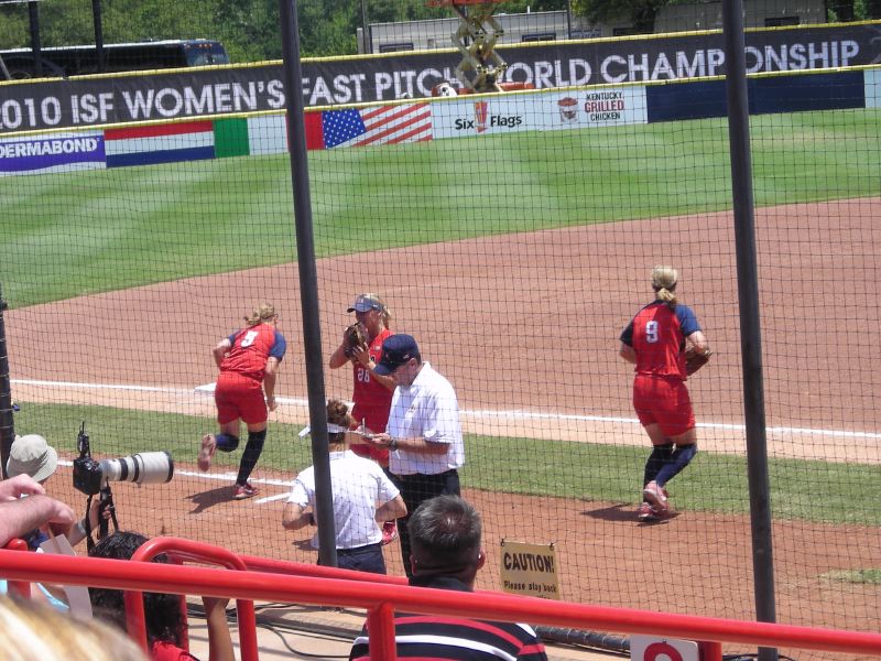 IV-WorldCupSoftBall_216
