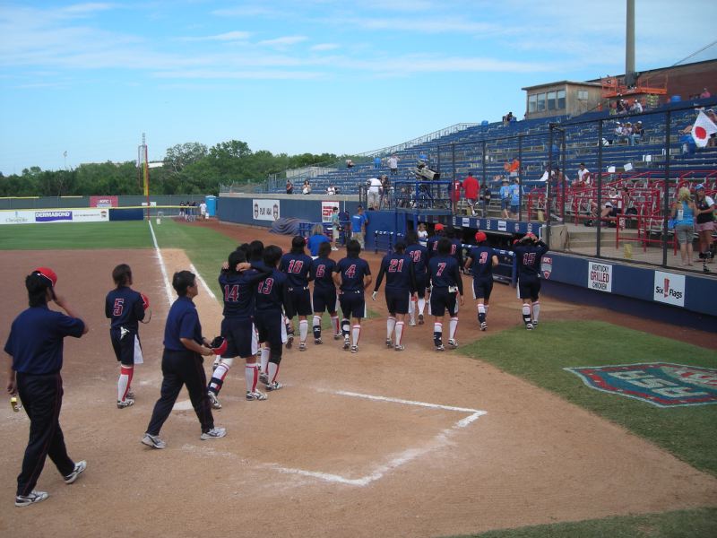 IV-WorldCupSoftBall_335