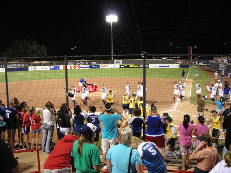 IV-WorldCupSoftBall_410