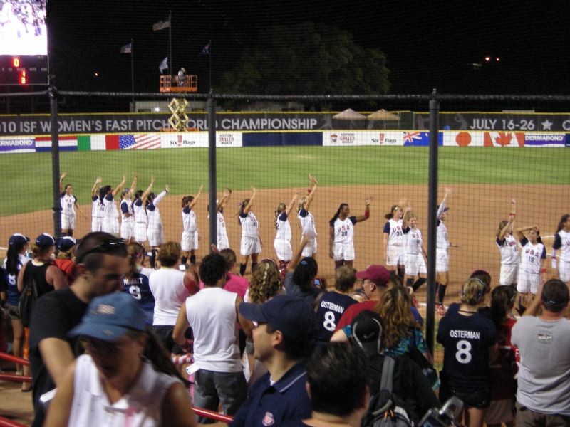 IV-WorldCupSoftBall_412