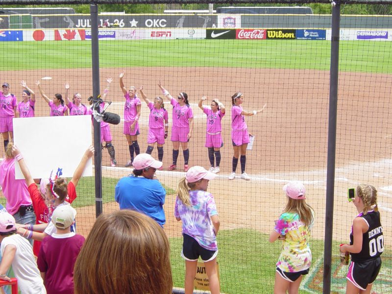 IV-WorldCupSoftBall_141